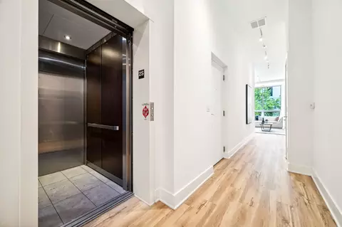 16 N Carpenter St #2S, Chicago, IL 60607 photo 2