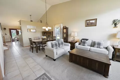 Entry Way - 2207 Covington Ln, Plainfield, IL 60586 photo 1 of 2