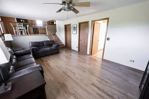 Living - 2207 Covington Ln, Plainfield, IL 60586 photo 1 of 2