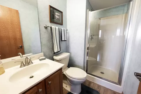 Bath - 2207 Covington Ln, Plainfield, IL 60586 photo 1 of 3