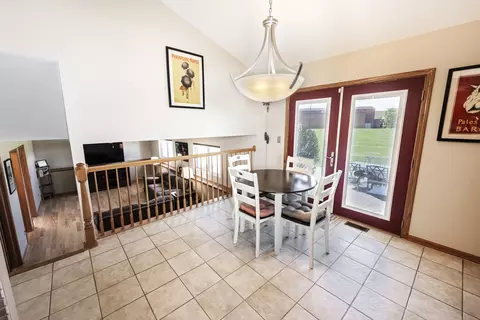 Entry Way - 2207 Covington Ln, Plainfield, IL 60586 photo 2 of 2
