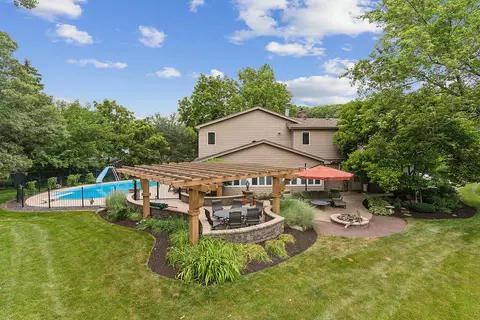 160 Cornwall Dr, Crete, IL 60417 photo 38