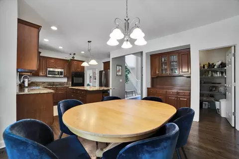 Dining - 25613 Meadowland Cir, Plainfield, IL 60585 photo 2 of 3