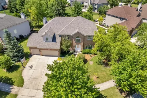 View/Area - 25613 Meadowland Cir, Plainfield, IL 60585 photo 3 of 6