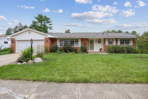 6 Oconnor Ct, Champaign, IL 61821