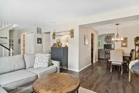 4625 Brigantine Ln, Hoffman Estates, IL 60192 photo 5