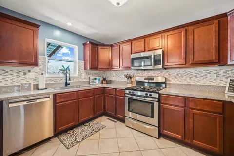 Kitchen - 371 Tramore Ave, Beecher, IL 60401 photo 3 of 4