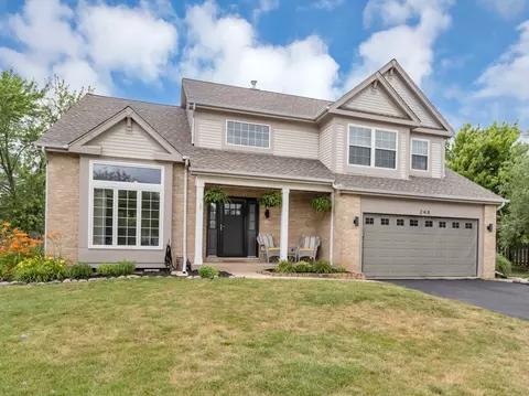 248 Gatewood Ln, Bartlett, IL 60103 photo 2