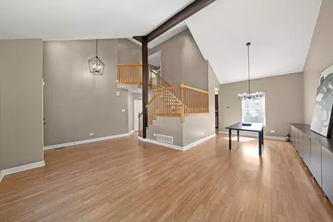 Living - 1506 Pheasant Landing Dr, Plainfield, IL 60586 photo 1 of 4