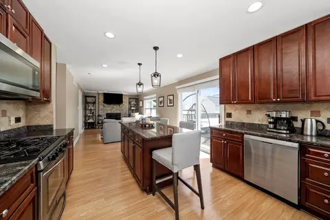 Kitchen - 1506 Pheasant Landing Dr, Plainfield, IL 60586 photo 1 of 3