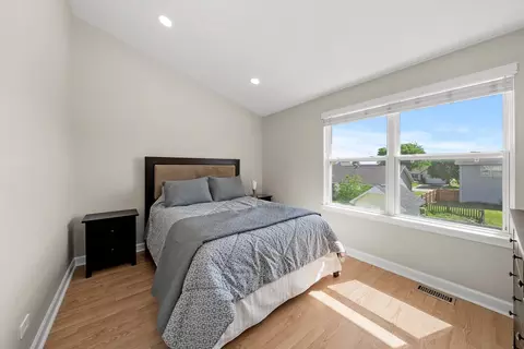 Bedroom - 1506 Pheasant Landing Dr, Plainfield, IL 60586 photo 3 of 3