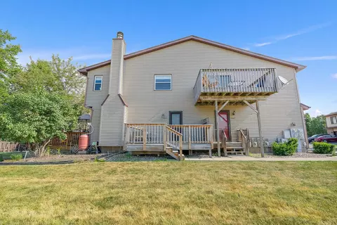 1885 Kerrybrook Ct #1885, Sycamore, IL 60178
