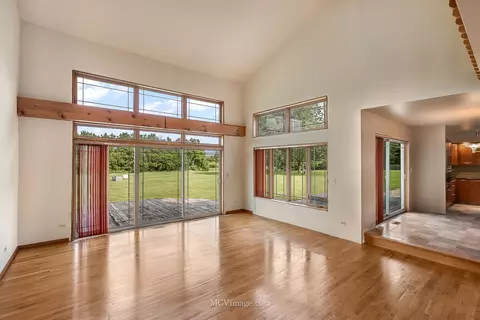 Living - 16035 S Renwick Park Dr, Plainfield, IL 60586 photo 3 of 5