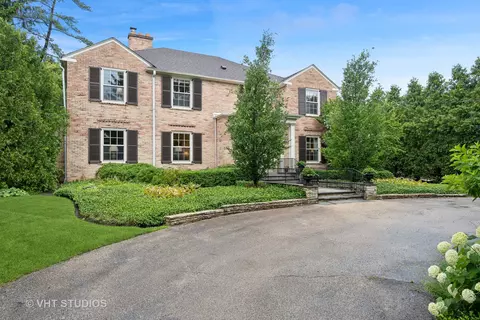 200 Linden St, Winnetka, IL 60093