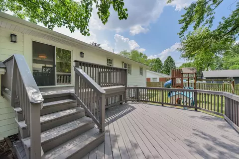 680 Konen Ave, Aurora, IL 60505 photo 19