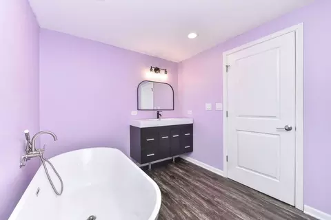 680 Konen Ave, Aurora, IL 60505 photo 15