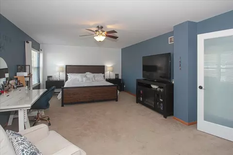 352 Tracy Ln, Elgin, IL 60123 photo 19