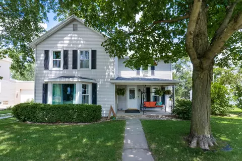404 E North St, Danvers, IL 61732