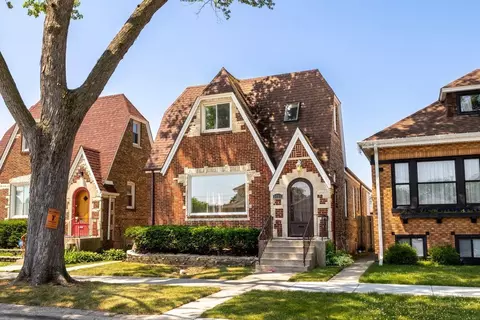 3004 N New England Ave, Chicago, IL 60634