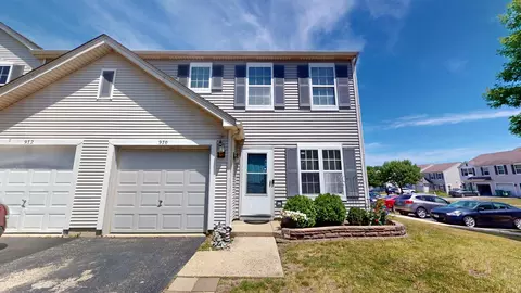970 W Savannah Dr, Romeoville, IL 60446