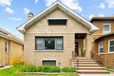 5540 W Hutchinson St, Chicago, IL 60641