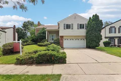 610 Buckthorn Ter, Buffalo Grove, IL 60089