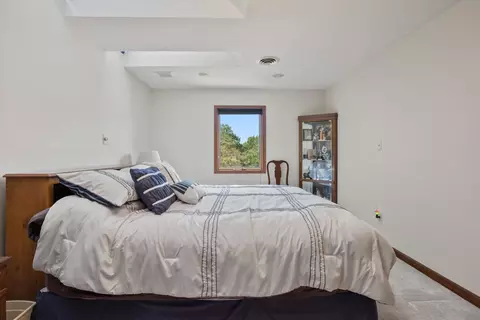 Bedroom - 2202 O Donnell Dr, Champaign, IL 61821 photo 7 of 10