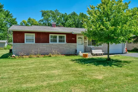 712 Sunset Ln, Shorewood, IL 60404