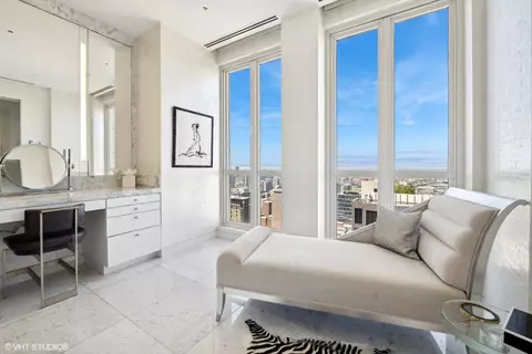 11 E Walton St #5002, Chicago, IL 60611 photo 34