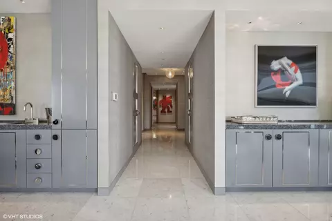 11 E Walton St #5002, Chicago, IL 60611 photo 22