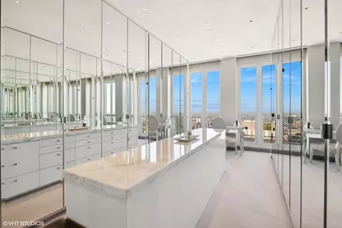 11 E Walton St #5002, Chicago, IL 60611 photo 35