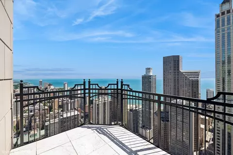 11 E Walton St #5002, Chicago, IL 60611 photo 5