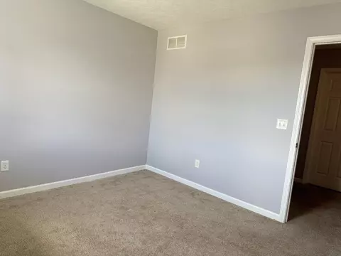 3134 Auburn Rd, Bloomington, IL 61704 photo 24