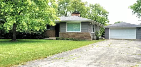 Undisclosed, Glenview, IL 60026