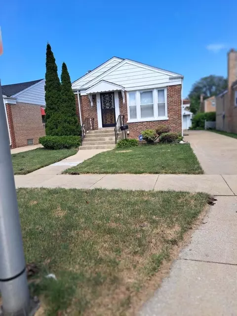 1121 Linden Ave, Bellwood, IL 60104