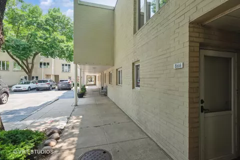 866 S Park Ter #712, Chicago, IL 60605