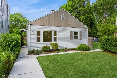 2416 Wade St, Evanston, IL 60201