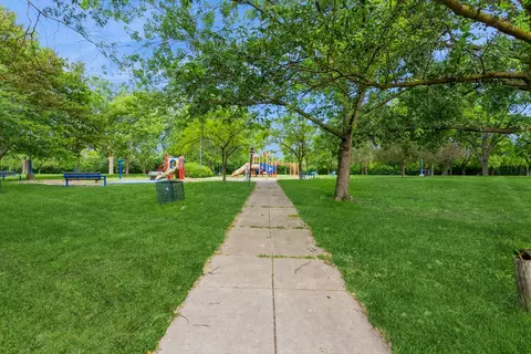 2416 Wade St, Evanston, IL 60201 photo 16