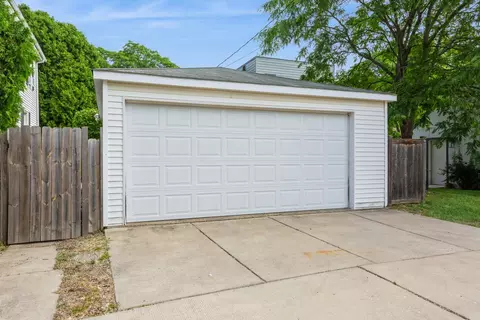 2416 Wade St, Evanston, IL 60201 photo 15