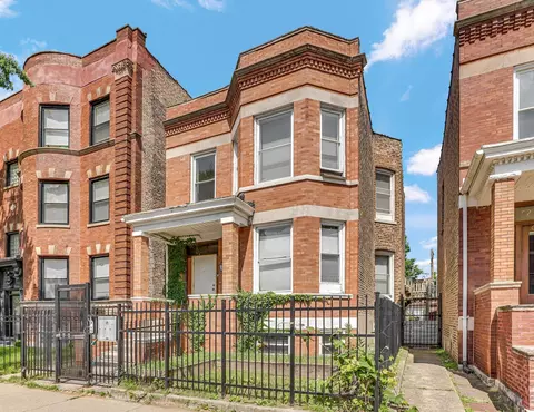 6237 S Langley Ave, Chicago, IL 60637