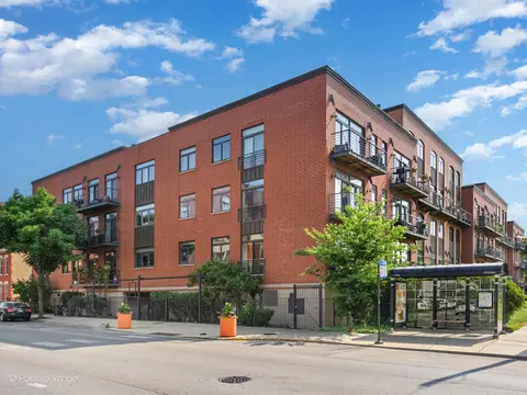 1830 N Winchester Ave #118, Chicago, IL 60622
