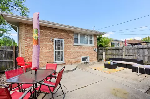 Exterior - 3045 Sangamon St, Steger, IL 60475 photo 2 of 4