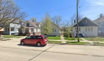 815 S Mcalister Ave, Waukegan, IL 60085