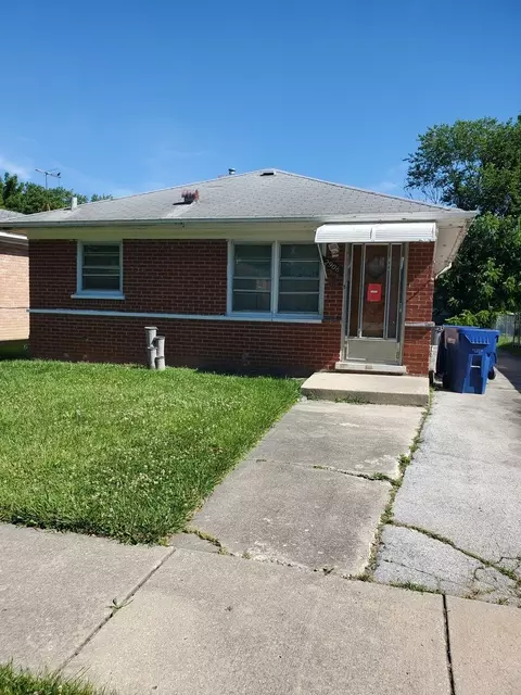 2908 139th Pl, Blue Island, IL 60406