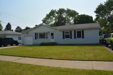 8756 Melvina Ave, Oak Lawn, IL 60453