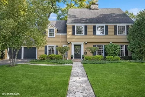 365 Greenwood Ave, Glencoe, IL 60022