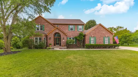16 Barley Cir, Bloomington, IL 61704
