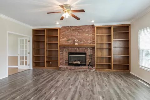 Living - 16 Barley Cir, Bloomington, IL 61704 photo 7 of 9