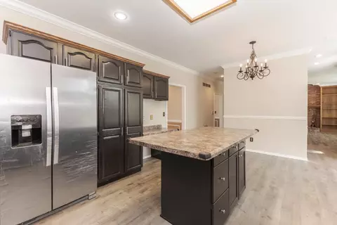 Kitchen - 16 Barley Cir, Bloomington, IL 61704 photo 5 of 5