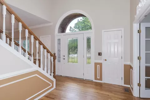 Entry Way - 16 Barley Cir, Bloomington, IL 61704 photo 3 of 5
